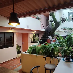 https://casa-primavera-050021.colombiamedellinhotels.com
