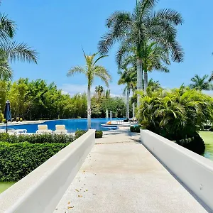  Apartment Your Luxury Oasis At Taheima Mexico