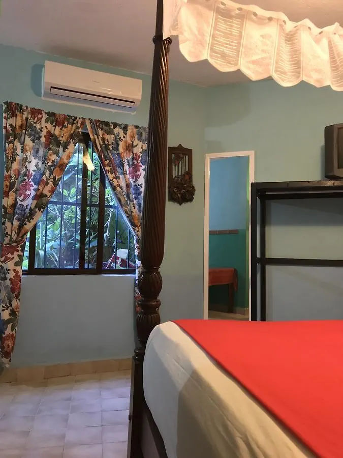 Hotel Colorado Плая-дель-Кармен